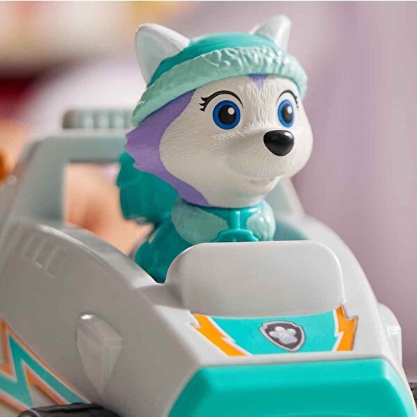 Paw Patrol Everest Figürü ve Kar Küreme Aracı