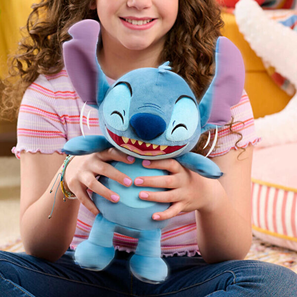 Stitch Kıkırdayan Peluş 10421
