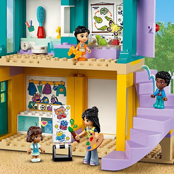 LEGO Friends Heartlake City Anaokulu 42636