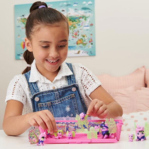 Hatchimals Kurt Ailesi Yumurta Karton Oyun Seti