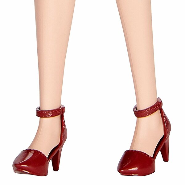 Barbie Büyüleyici Parti Bebekleri DYY99