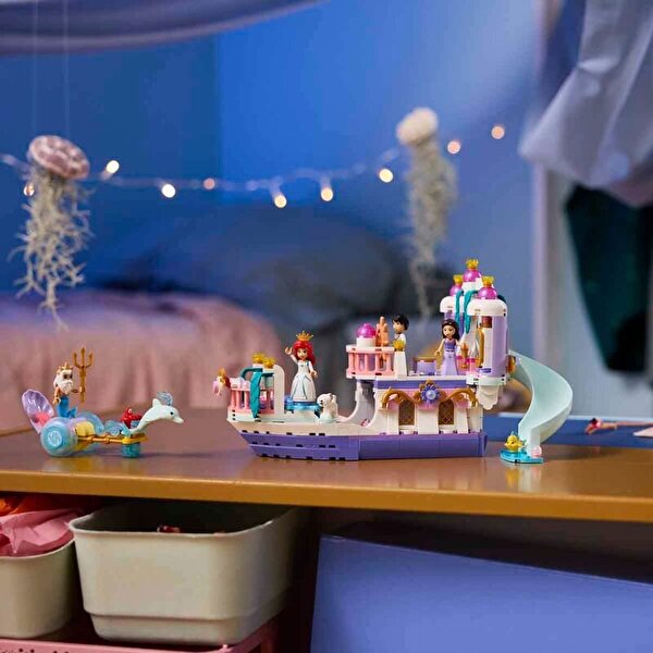 LEGO Disney Princess Ariel’in Kraliyet Düğün Gemisi 43299