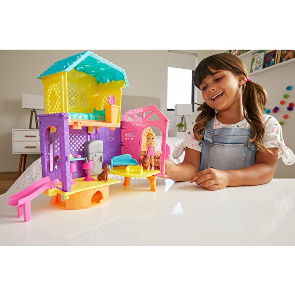 Polly Pocket ve Eğlence Dolu Evi GMF81