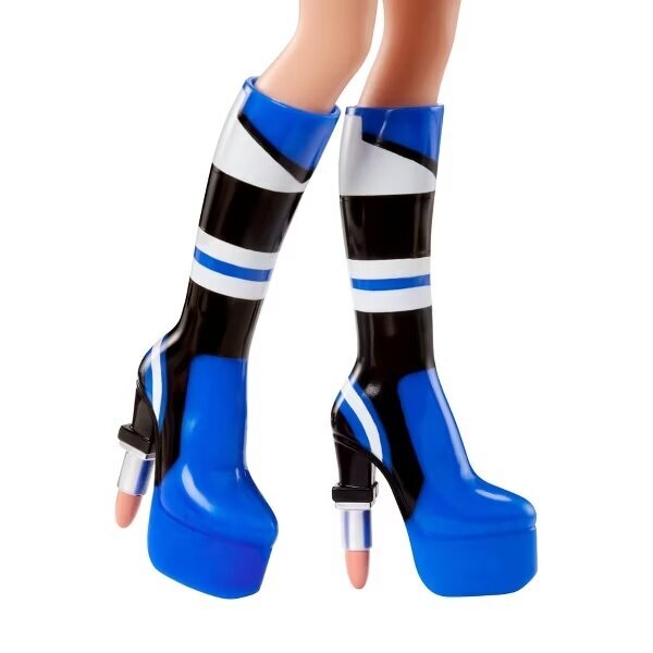 Bratz Scorchin Serisi Bebekleri Cloe