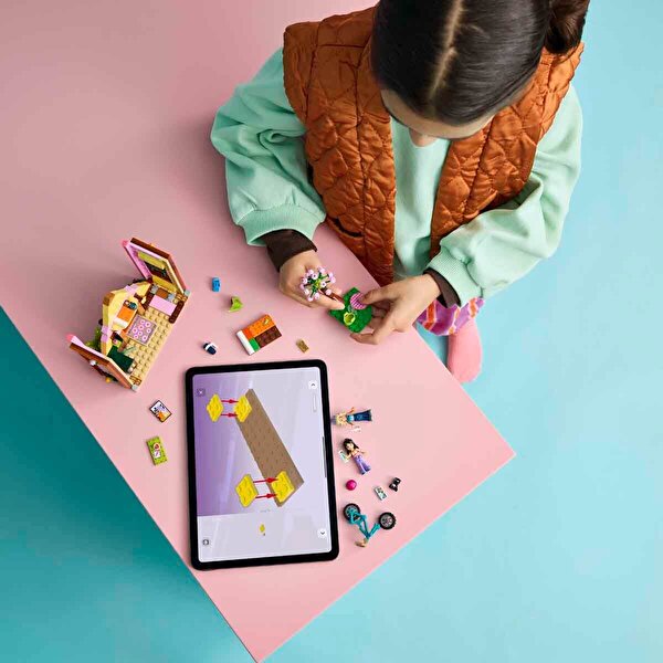 LEGO Friends Doğa Kampı Kulübesi 42682