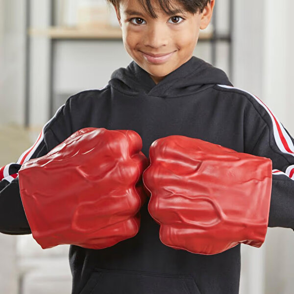 Marvel Avengers Kaptan Amerika: Cesur Yeni Dünya Kırmızı Hulk Gama Smash Yumruklar G0070