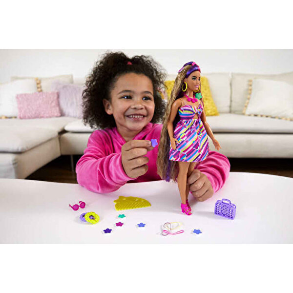 Barbie Upuzun Muhteşem Saçlı Bebekler HCM89