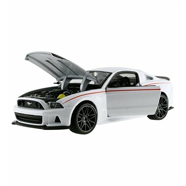 1:24 Ölçekli Beyaz Ford Mustang Street Racer