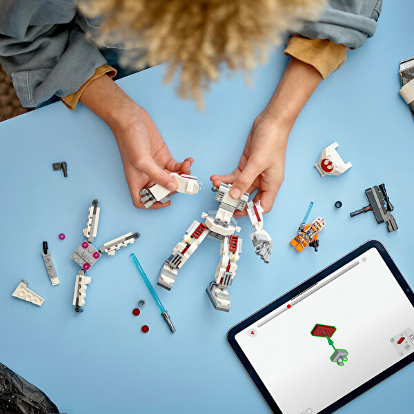 LEGO Star Wars Luke Skywalker™ X-Wing™ Robotu 75390