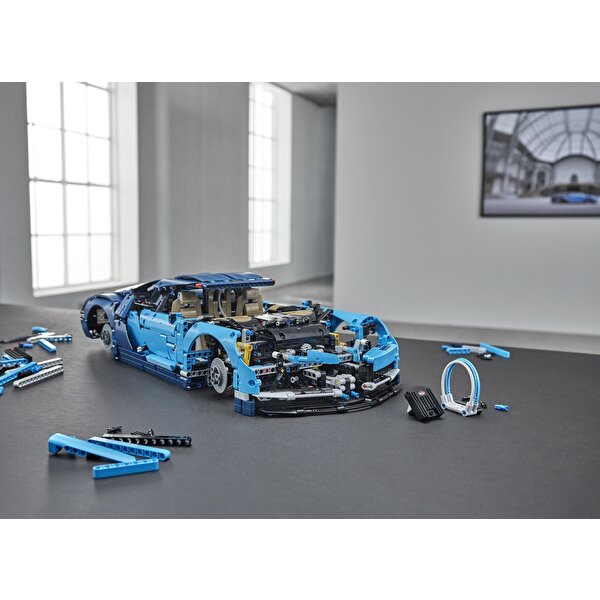LEGO® Technic Bugatti Chiron