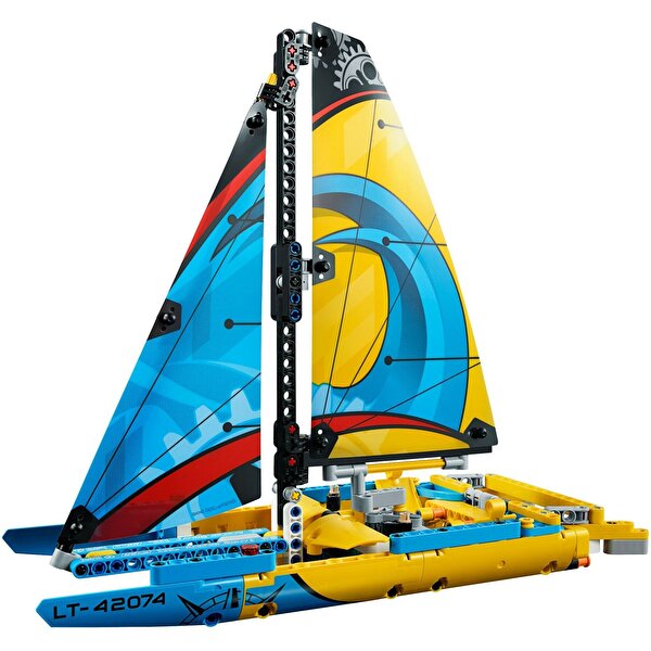 LEGO® Technic Yarış Yatı 42074