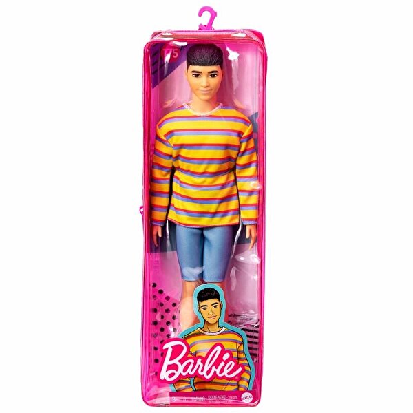 Barbie Yakışıklı Ken Bebekler Mavi Şortlu GRB91