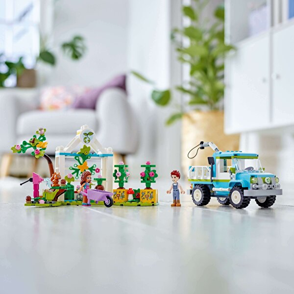 LEGO® Friends Ağaç Dikme Aracı 41707