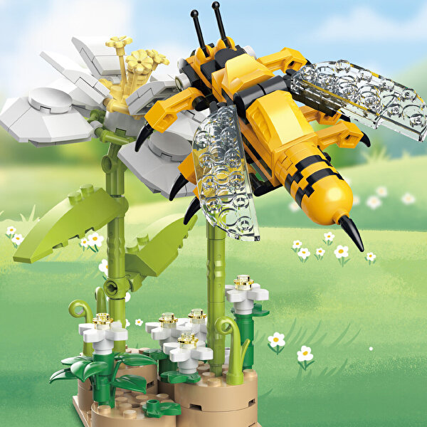 Mega Blok Çiçek ve Arı 166 Parça