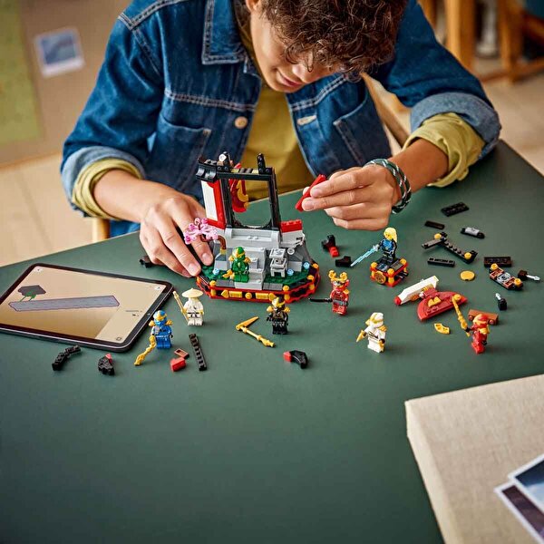 LEGO Ninjago Ninja Karakteri Sergileme Modeli 15. Yıl Dönümü 71866