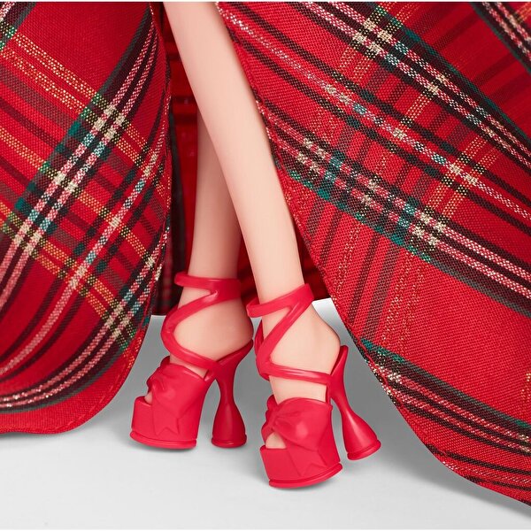 Barbie 2024 Mutlu Yıllar Bebeği̇ Sarışın HRM61