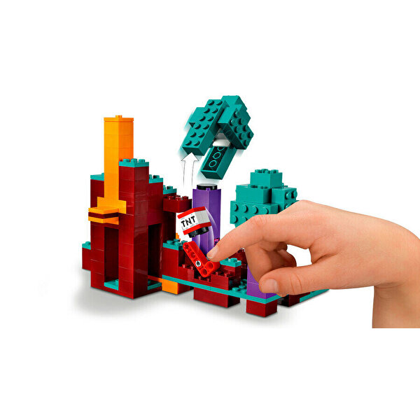 LEGO Minecraft Çarpık Orman 21168