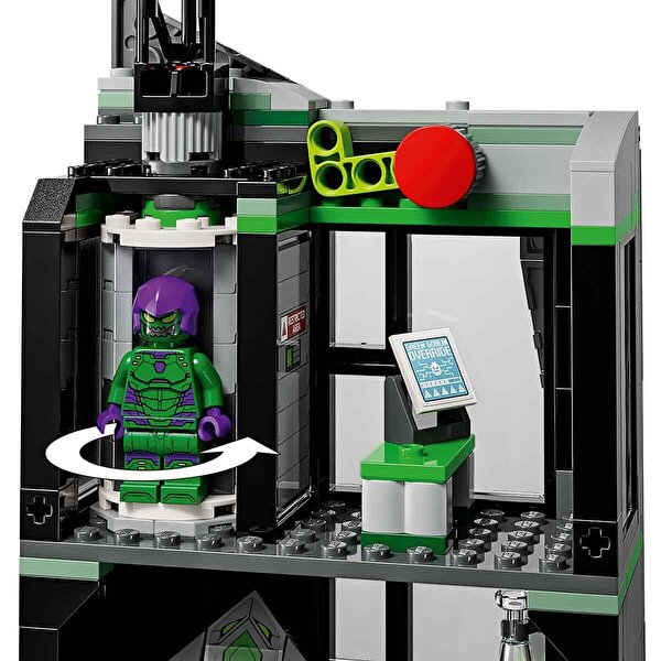 LEGO Marvel Örümcek Adam Oscorp’a Karşı 76324