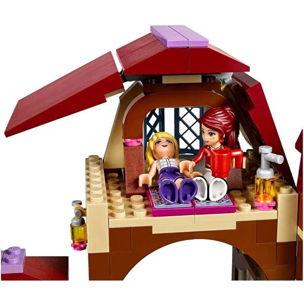 LEGO® Friends Heartlake Riding Club