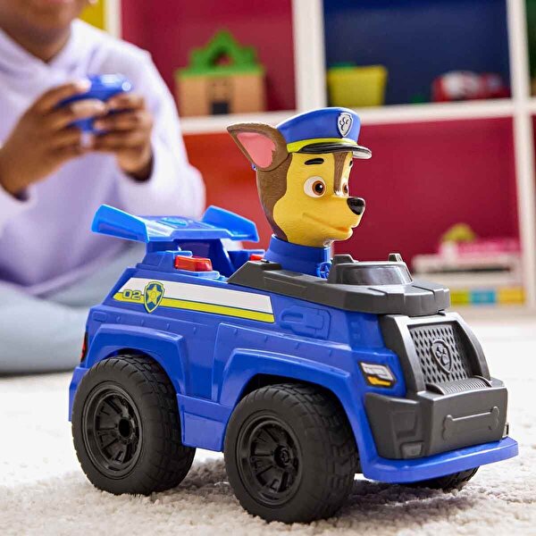 Paw Patrol Chase ve Işıklı Uzaktan Kumandalı Görev Aracı