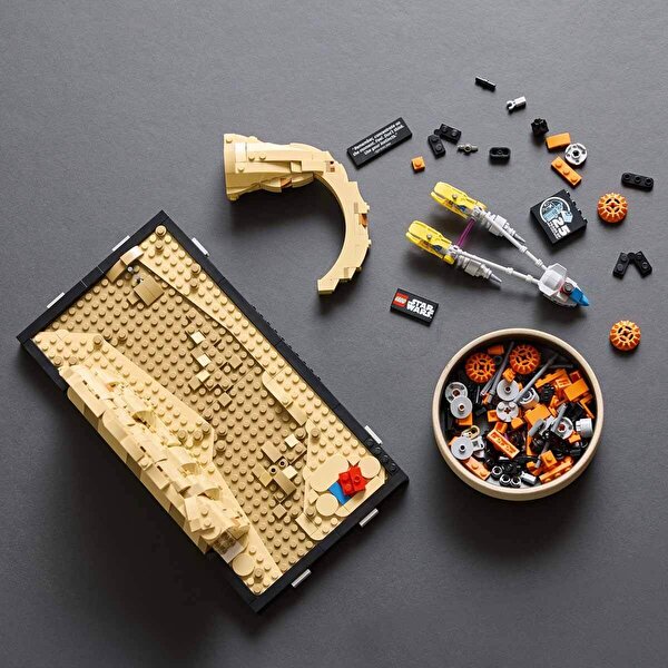 LEGO Star Wars Mos Espa Pod Yarışı Dioraması 75380