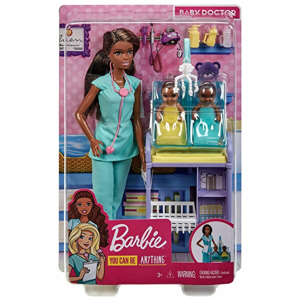 Barbie ve Meslekleri Oyun Setleri Bebek Doktoru Siyah Saçlı GKH24