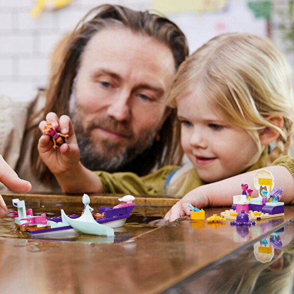 LEGO Gabby's Dollhouse Gabby ve Süslü Kedi’nin Gemisi ve Spa 10786