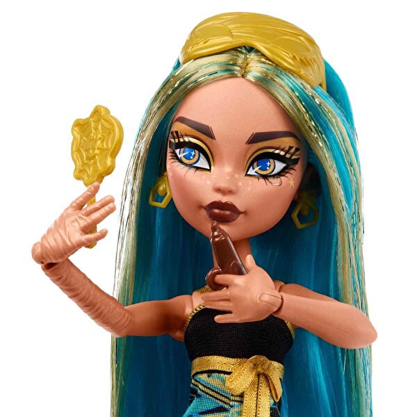 Monster High Gizemli Sırlar Havalı Pijama Partisi Sürpriz Paket HYV64
