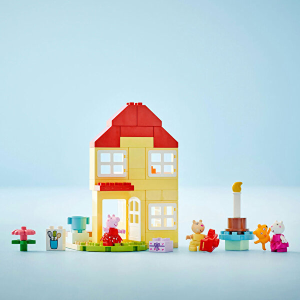 LEGO DUPLO Peppa Pig Doğum Günü Evi 10433