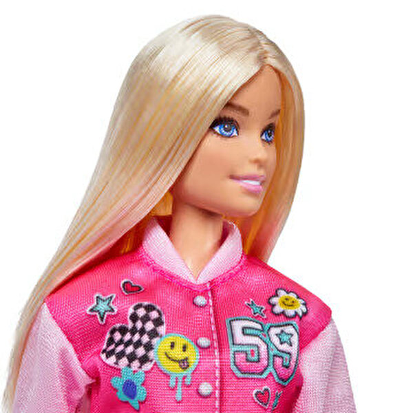 Barbie Öğrenci Bebek ve Aksesuarları HRG84