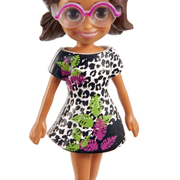 Polly Pocket ve Arkadaşları Serisi Siyah Beyaz Desenli Kıyafetli Shani GKL29