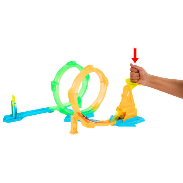 Hot Wheels Neon Yarışçılar Çift Çemberde Hız Pist Seti JMG49