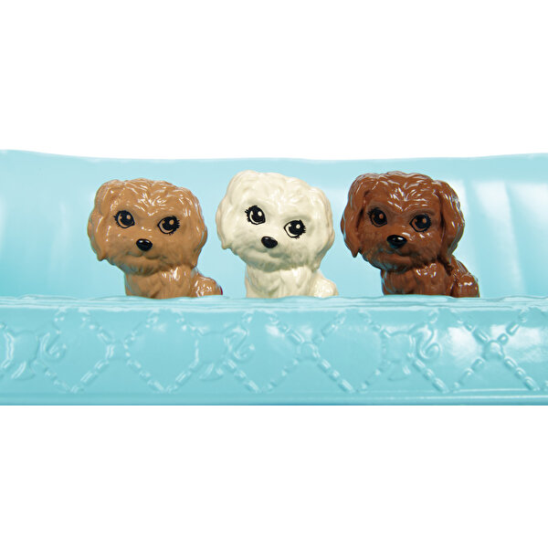 Barbie ve Doğuran Köpeği FDD43