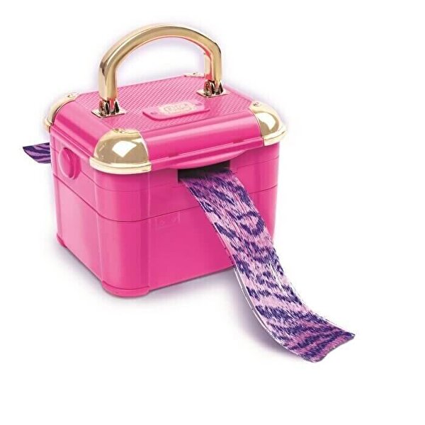 Cool Maker Hollywood Hair Studio