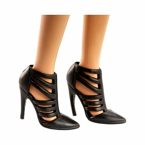 Barbie Büyüleyici Parti Bebekleri Kalp Desenli Elbiseli FJF46