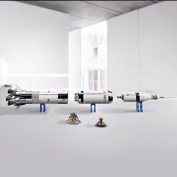 LEGO® NASA  Apollo Saturn 92176