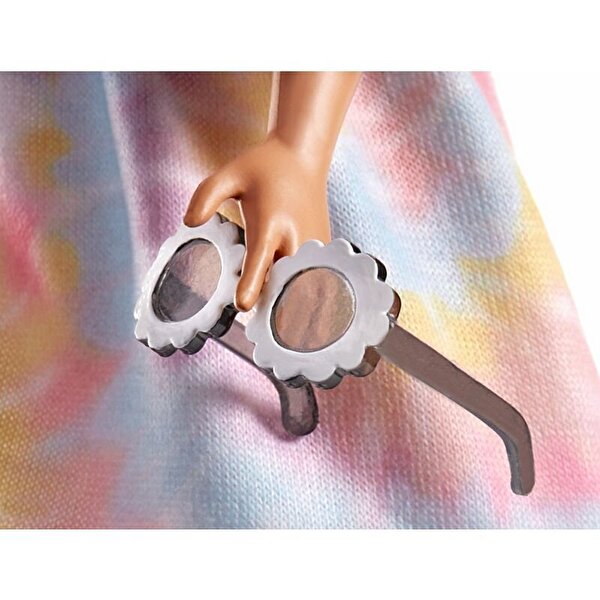 Barbie Büyüleyici Parti Bebekleri FJF42