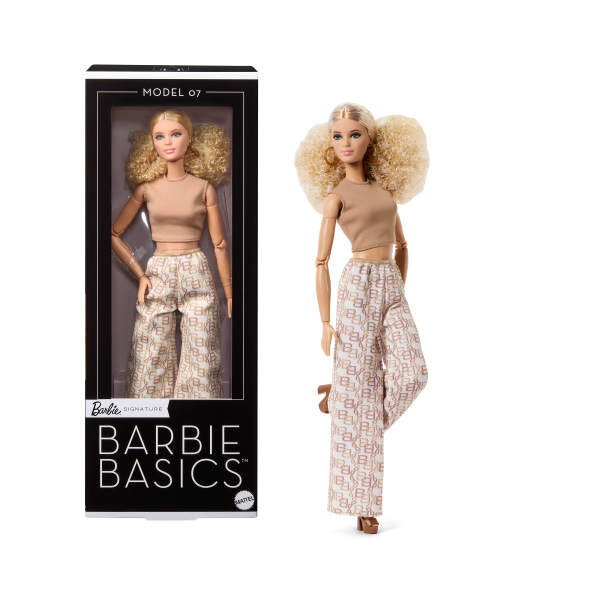 Barbie Signature Basics İkonik Koleksiyon Bebeği Model 07 JJX26
