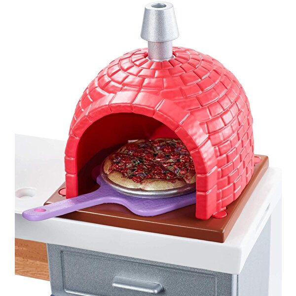 Barbie'nin Ev Dışı Dekorasyon Aksesuarları Taş Fırın Seti FXG39