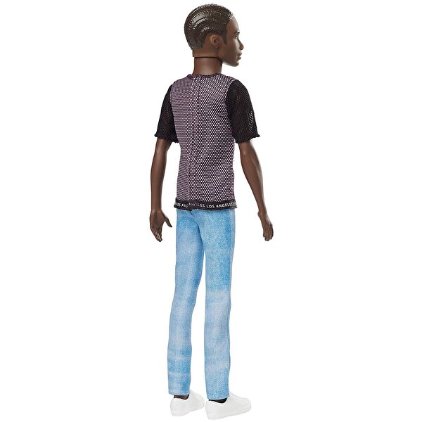 Barbie Yakışıklı Ken Bebekler 4 Numara T-shirtlü Ken GDV13