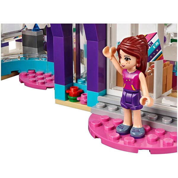LEGO® Friends Heartlake Spor Merkezi