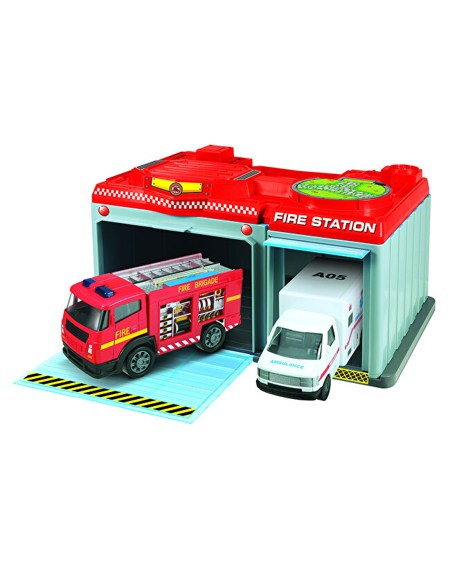 Speed City Acil Durum İstasyonu İtfaiye ve Ambulans Aracı