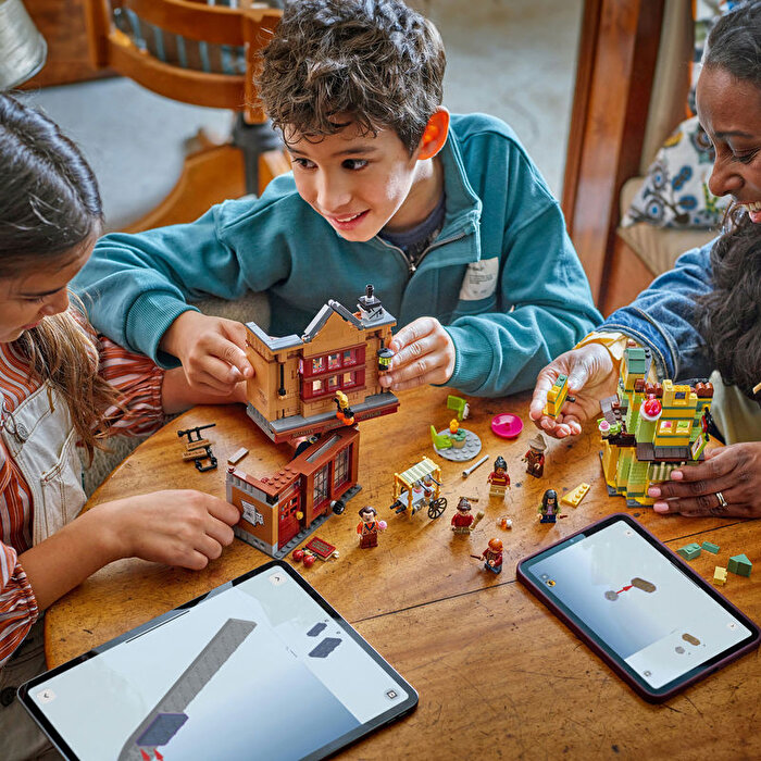 LEGO Harry Potter Kaliteli Quidditch Malzemeleri ve Dondurma Salonu 76452