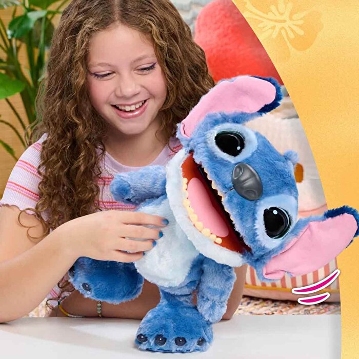 Sesli ve İnteraktif Disney Stitch Peluş 43 cm 12284