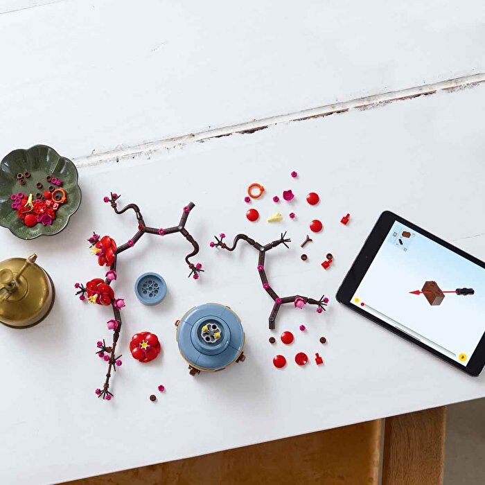 LEGO Icons Erik Çiçeği 10369