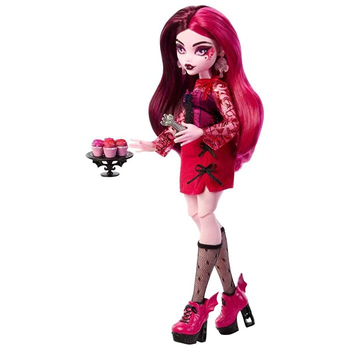 Monster High Gizemli Arkadaşlar Gizemli Bahçe Serisi Draculaura HYT72