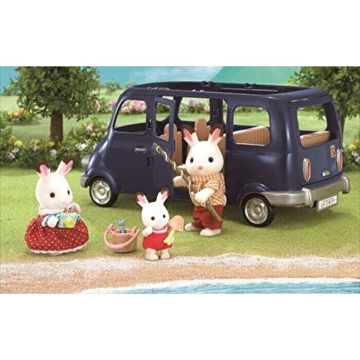 Sylvanian Families Family Seven Seater