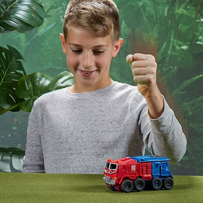 Transformers MV7 Smash Changers Optimus Prime F4642