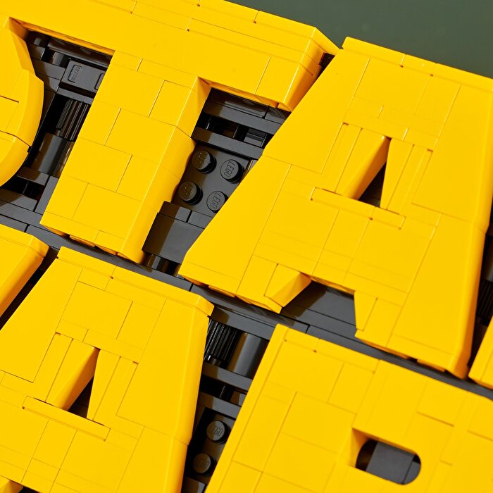 LEGO Parçalarla Yapılan Star Wars™ Logosu 75407