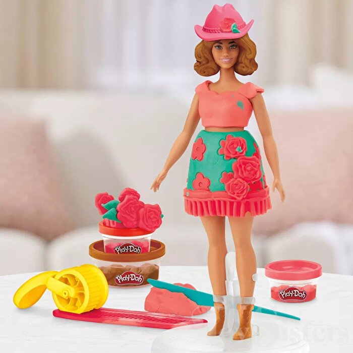 Play Doh Barbie Çiçekli ve Püsküllü Seti G1360